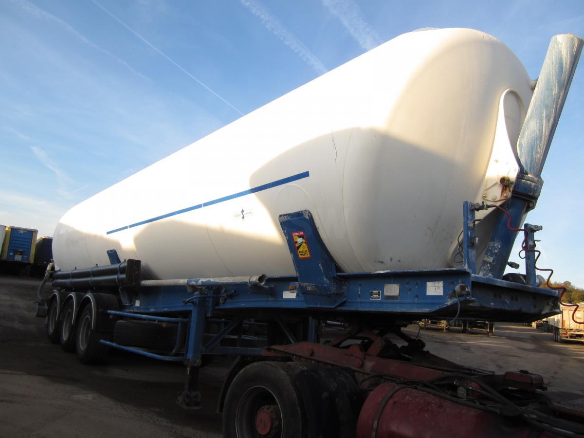 Spitzer - Semi-remorque citerne: photos 2 Spitzer - Semi-remorque citerne: photos 2