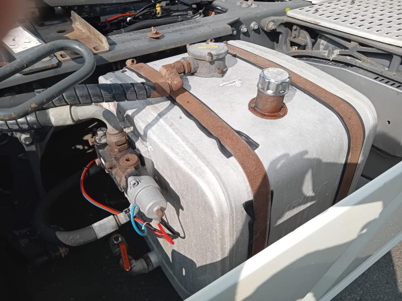 DAF XF 460 - Tracteur routier: photos 5 DAF XF 460 - Tracteur routier: photos 5