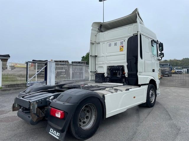 DAF XF105 460 - Tracteur routier: photos 5 DAF XF105 460 - Tracteur routier: photos 5