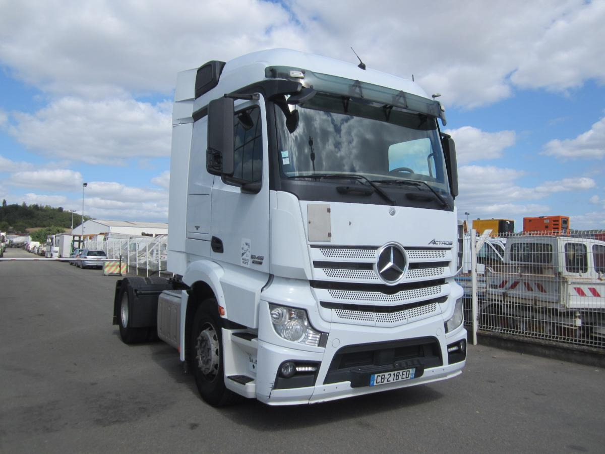 Mercedes Actros 1845 - Tracteur routier: photos 1 Mercedes Actros 1845 - Tracteur routier: photos 1