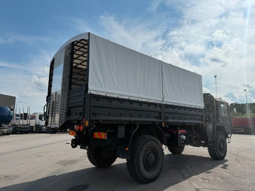 MAN 5 to KAT MIL 4x4 SHOWTRUCK - Camion à rideaux coulissants: photos 3 MAN 5 to KAT MIL 4x4 SHOWTRUCK - Camion à rideaux coulissants: photos 3