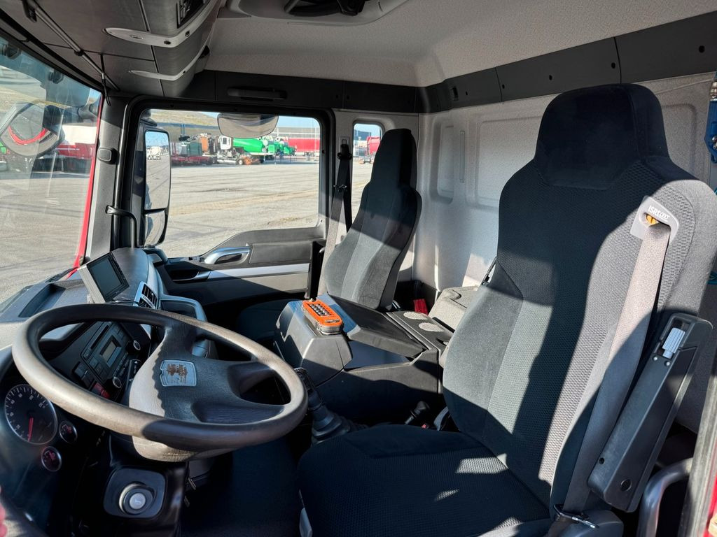 MAN TGS 26.360 6x4H*4 Simon Moos KSA - Camion hydrocureur: photos 5 MAN TGS 26.360 6x4H*4 Simon Moos KSA - Camion hydrocureur: photos 5