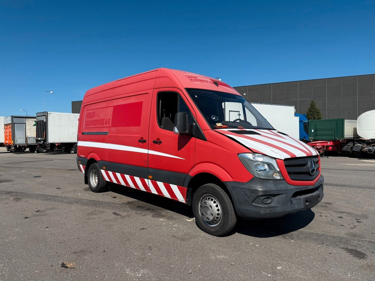 Mercedes-Benz Sprinter 516 CDI Rioned High Pressure - Camion hydrocureur: photos 3 Mercedes-Benz Sprinter 516 CDI Rioned High Pressure - Camion hydrocureur: photos 3