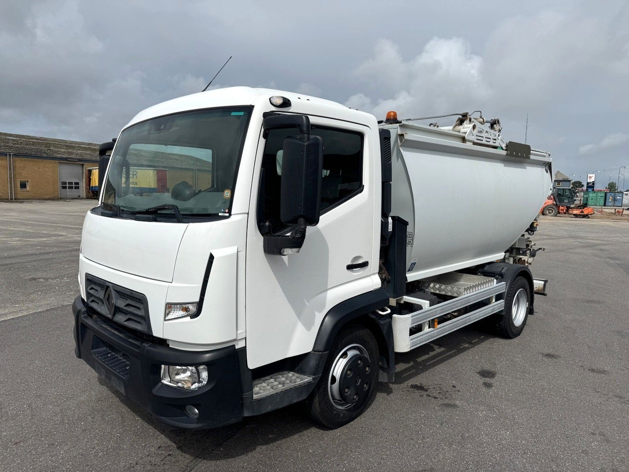 Renault D7.5 180 4x2 Semat/Techno Azimut 8 m3 Garbage - Benne à ordures ménagères: photos 1 Renault D7.5 180 4x2 Semat/Techno Azimut 8 m3 Garbage - Benne à ordures ménagères: photos 1