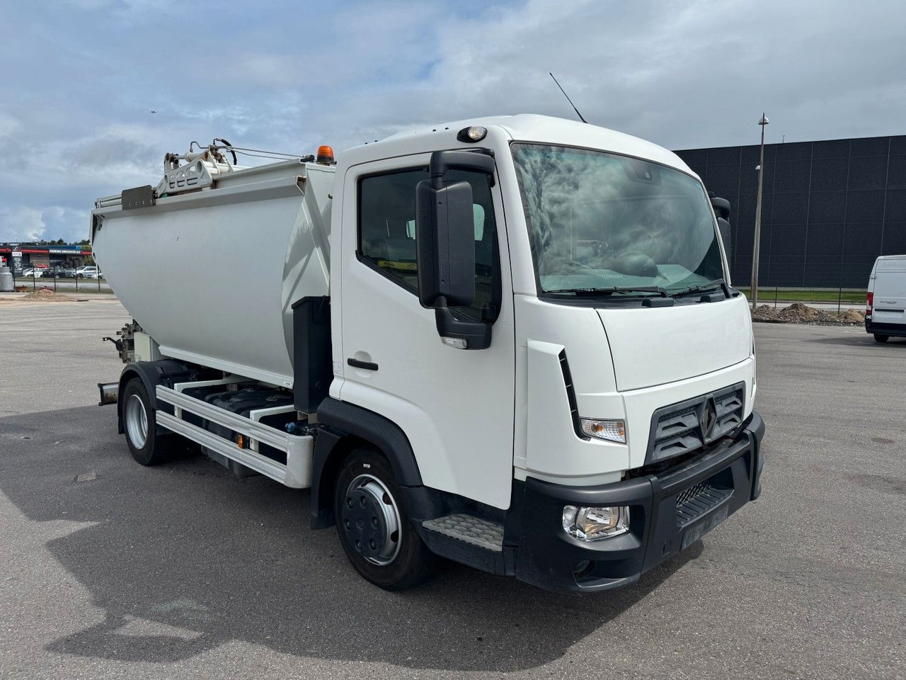 Renault D7.5 180 4x2 Semat/Techno Azimut 8 m3 Garbage - Benne à ordures ménagères: photos 2 Renault D7.5 180 4x2 Semat/Techno Azimut 8 m3 Garbage - Benne à ordures ménagères: photos 2