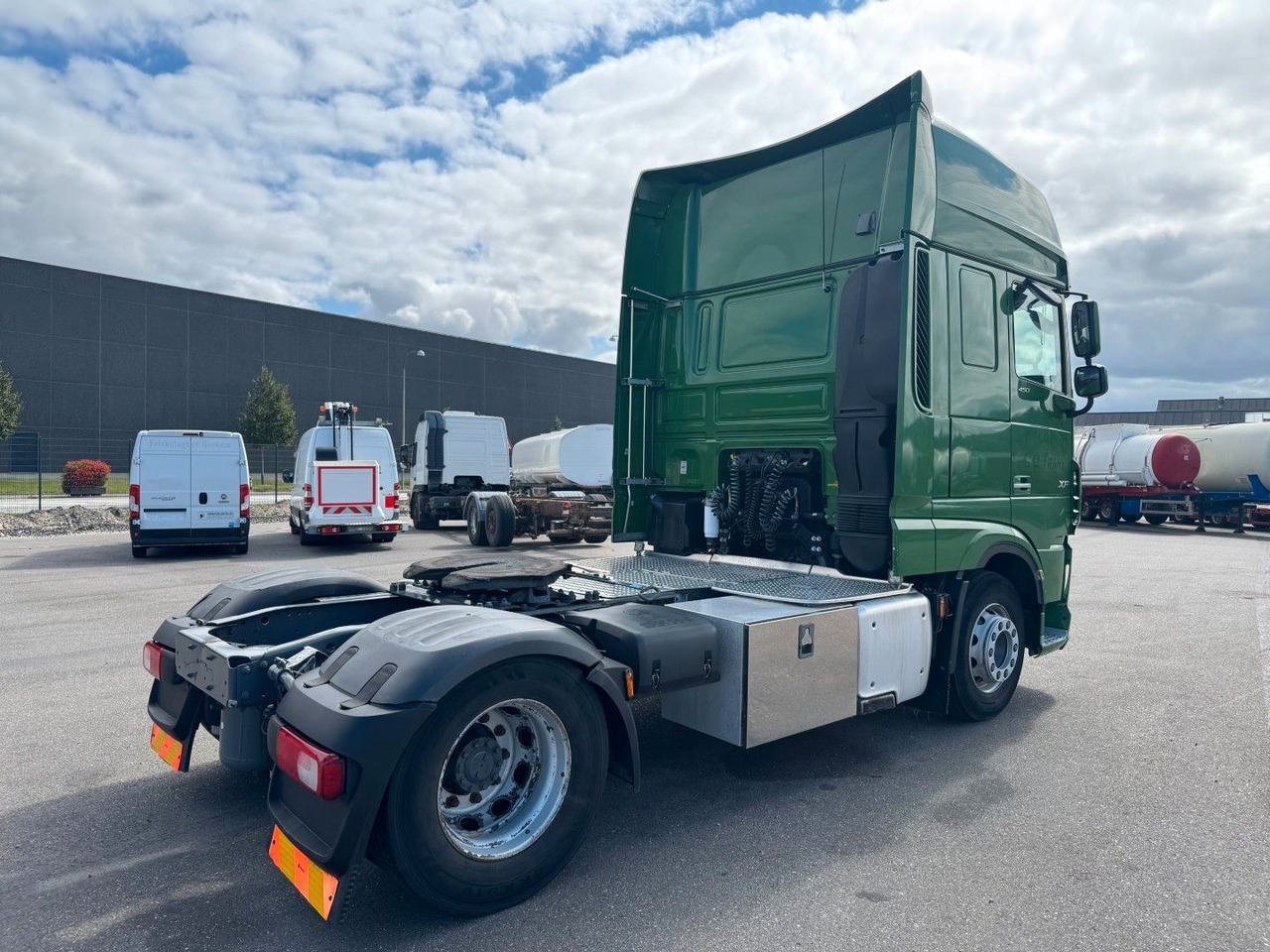 DAF XF 450 4x2 SSC Euro 6 - Tracteur routier: photos 3 DAF XF 450 4x2 SSC Euro 6 - Tracteur routier: photos 3