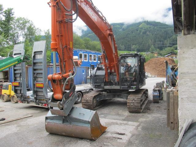 Hitachi ZX225USRLC 7 - Pelle sur chenille: photos 5 Hitachi ZX225USRLC 7 - Pelle sur chenille: photos 5