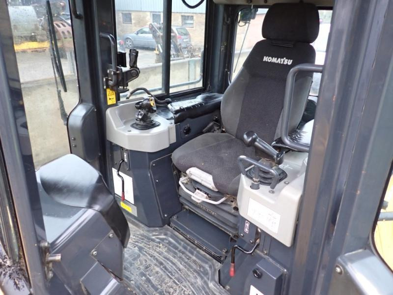 Komatsu D51PX-24 - Bulldozer: photos 5 Komatsu D51PX-24 - Bulldozer: photos 5