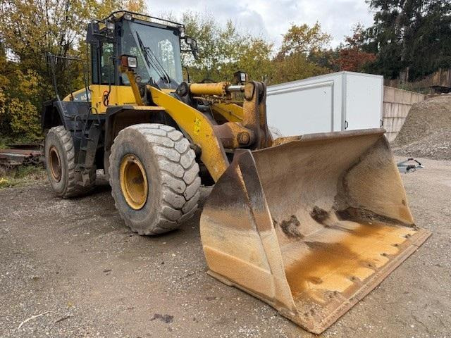 Komatsu WA380-6 - Chargeuse sur pneus: photos 5 Komatsu WA380-6 - Chargeuse sur pneus: photos 5