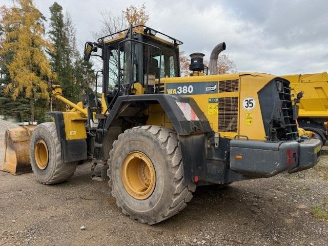 Komatsu WA380-6 - Chargeuse sur pneus: photos 4 Komatsu WA380-6 - Chargeuse sur pneus: photos 4