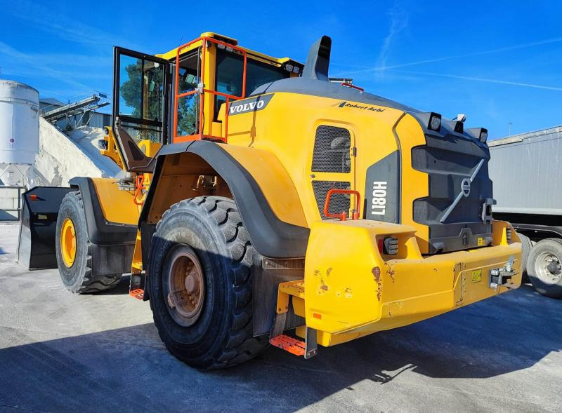 Volvo L180H Long Boom - Chargeuse sur pneus: photos 1 Volvo L180H Long Boom - Chargeuse sur pneus: photos 1