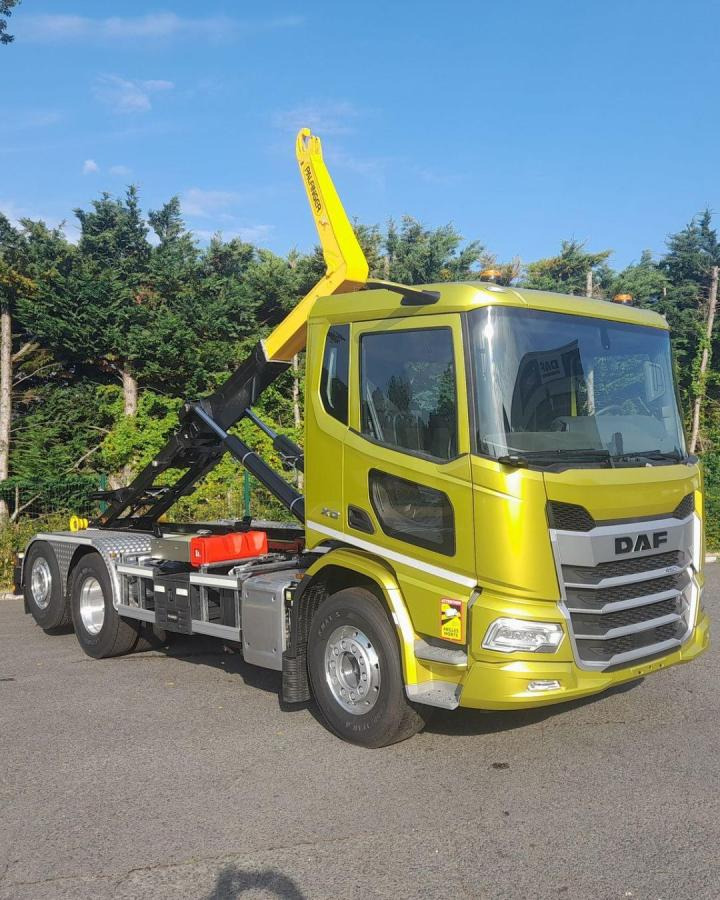 DAF XD 450 FAN - Camion ampliroll: photos 1 DAF XD 450 FAN - Camion ampliroll: photos 1