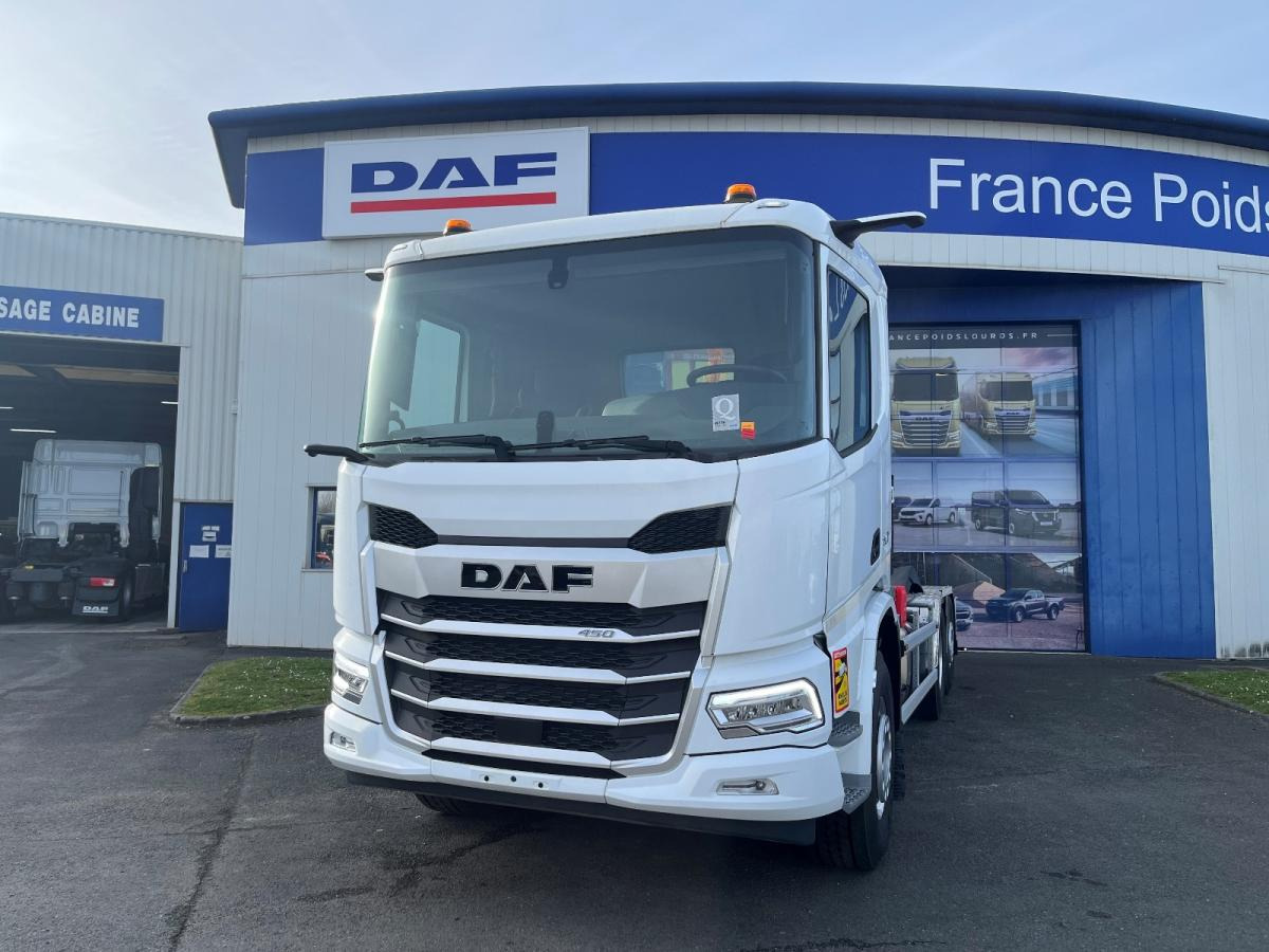 DAF XD 450 FAN - Camion ampliroll: photos 1 DAF XD 450 FAN - Camion ampliroll: photos 1
