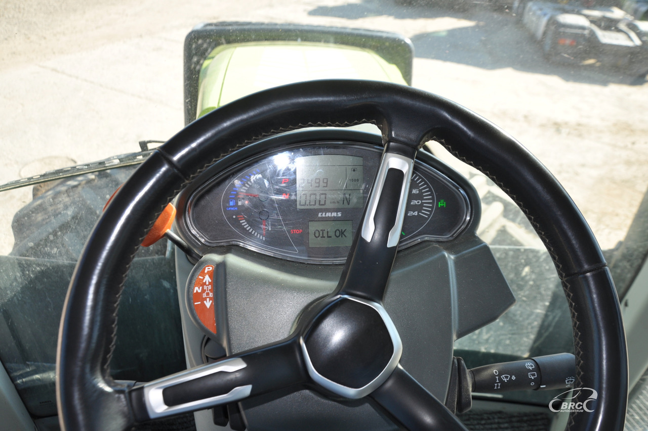 Tracteur agricole Claas Axion 870: photos 18