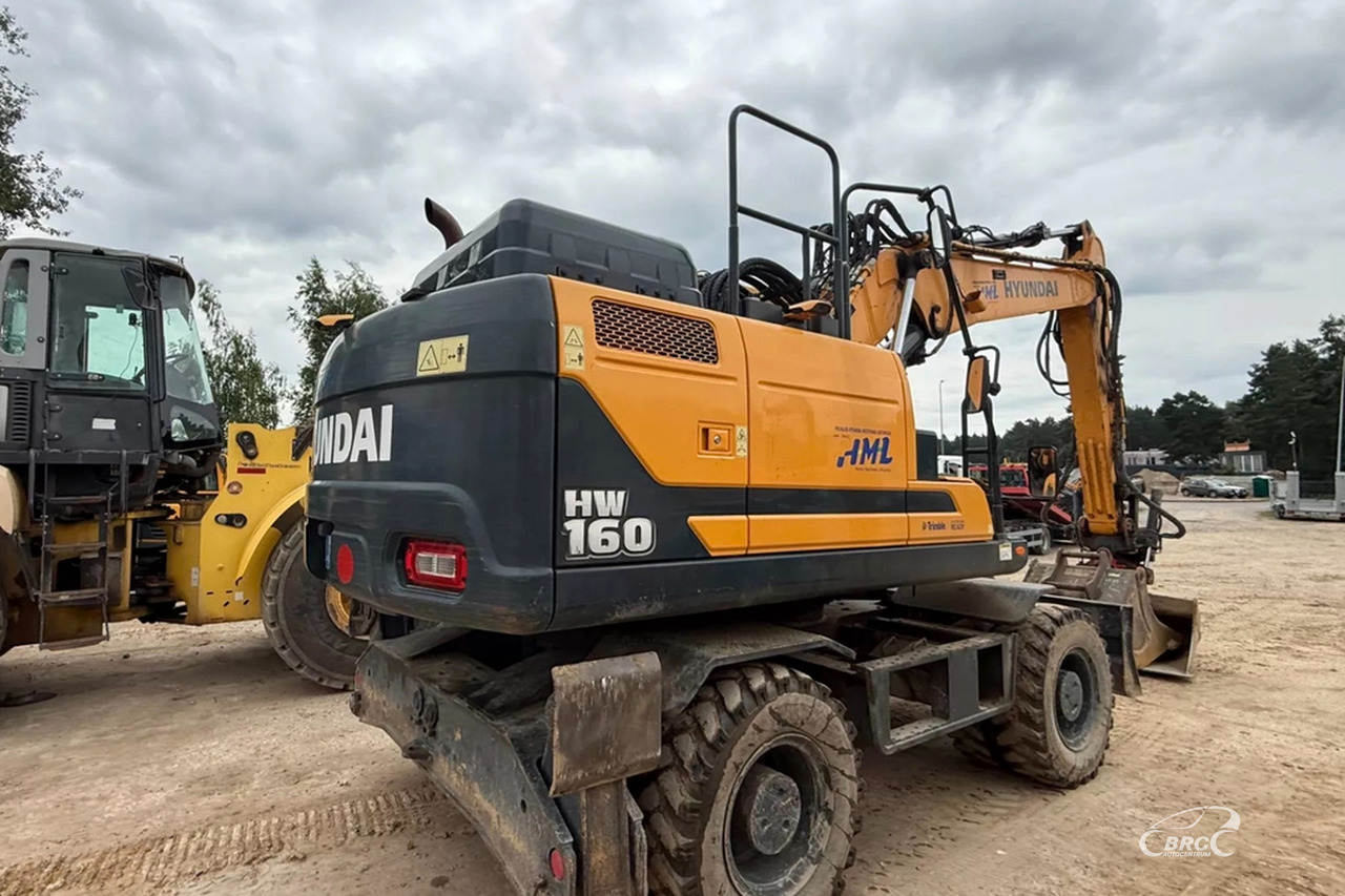 Hyundai HW160 - Pelle sur pneus: photos 1 Hyundai HW160 - Pelle sur pneus: photos 1