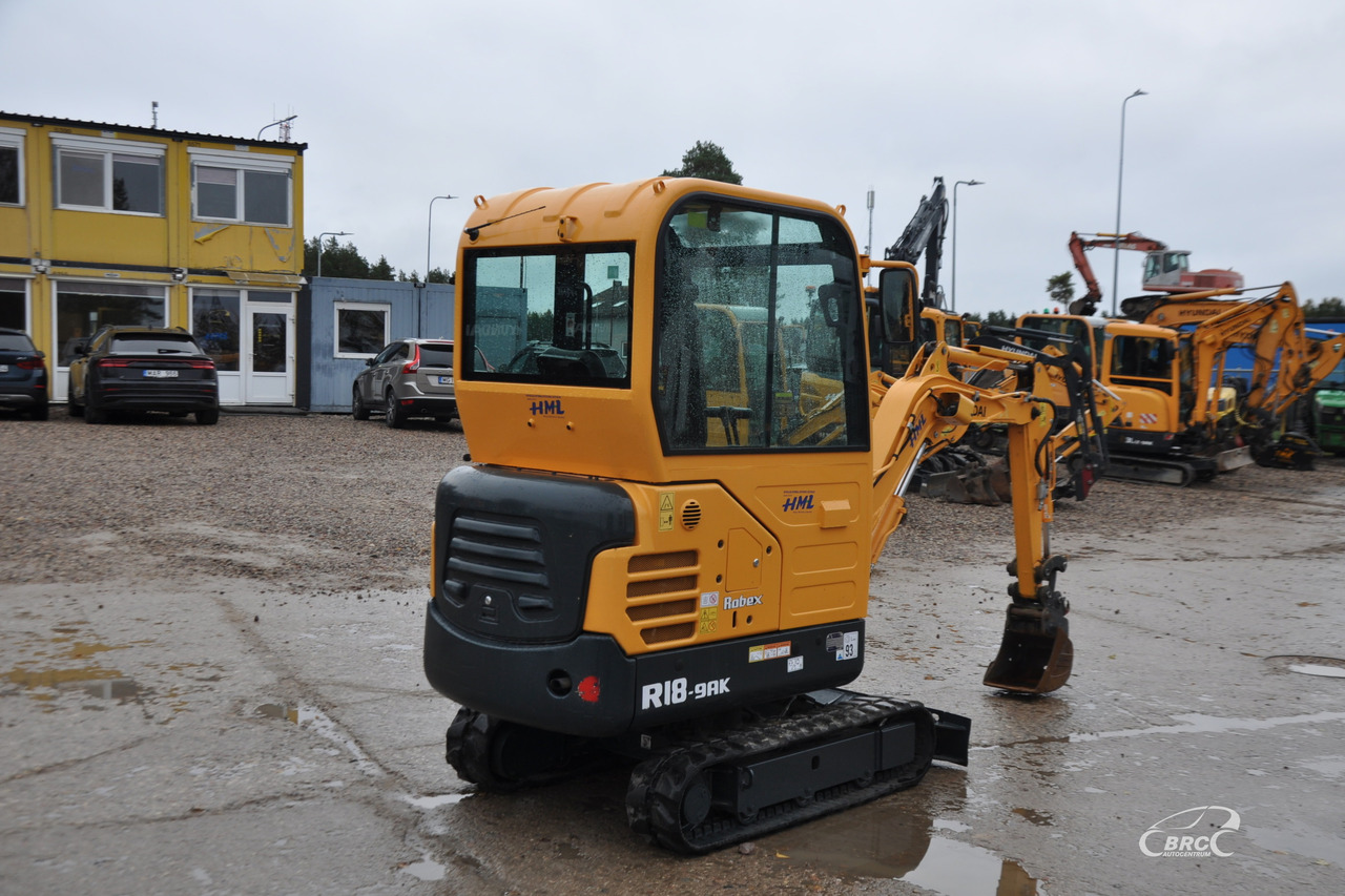 Hyundai R18-9AK - Mini pelle: photos 4 Hyundai R18-9AK - Mini pelle: photos 4