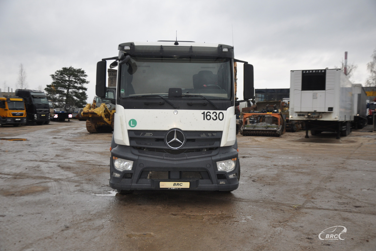 Mercedes-Benz Actros - Tracteur routier: photos 3 Mercedes-Benz Actros - Tracteur routier: photos 3