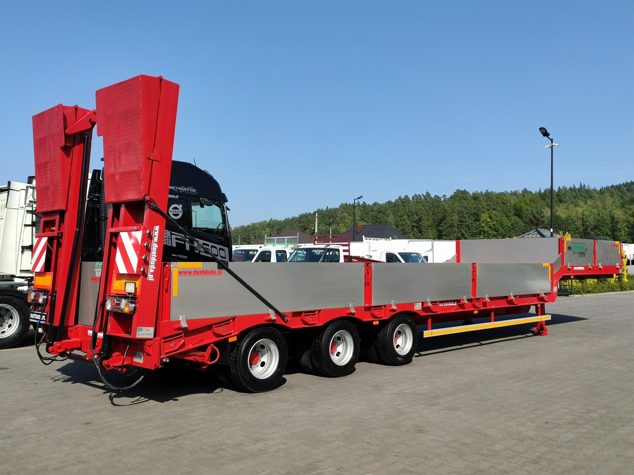 Bodex JANMIL Burtówka Laweta Niskopodłogowa Podczołgówka 3-Osie - Semi-remorque surbaissé: photos 4 Bodex JANMIL Burtówka Laweta Niskopodłogowa Podczołgówka 3-Osie - Semi-remorque surbaissé: photos 4