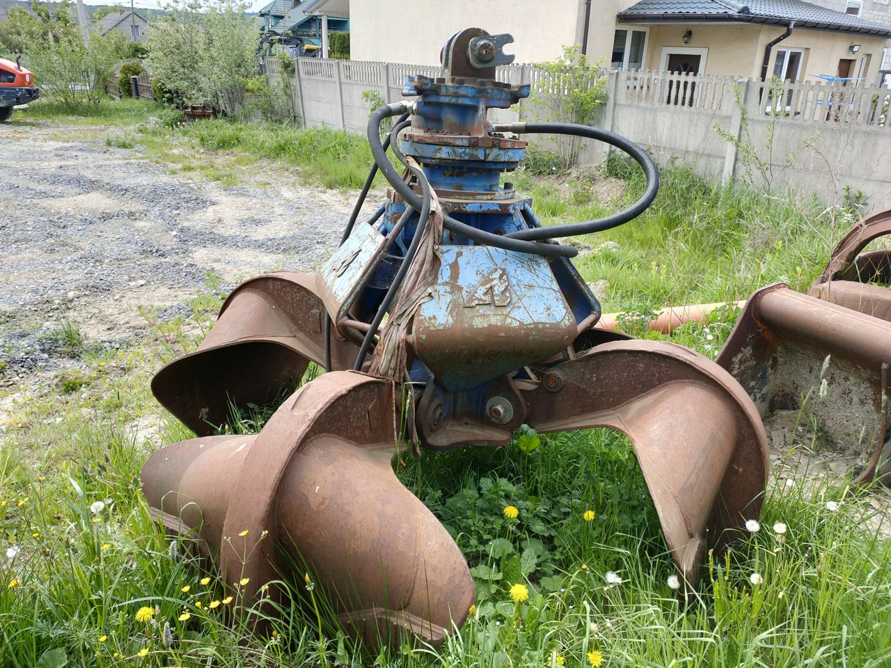 Caterpillar M 322D Przeładunkowa - Grappin pour Engins de chantier: photos 3 Caterpillar M 322D Przeładunkowa - Grappin pour Engins de chantier: photos 3