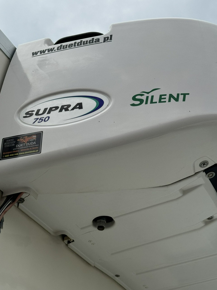 Iveco Daily 70C17 Mroźnia Agregat Carrier Supra 750 10-Palet + Winda - Utilitaire frigorifique: photos 5 Iveco Daily 70C17 Mroźnia Agregat Carrier Supra 750 10-Palet + Winda - Utilitaire frigorifique: photos 5