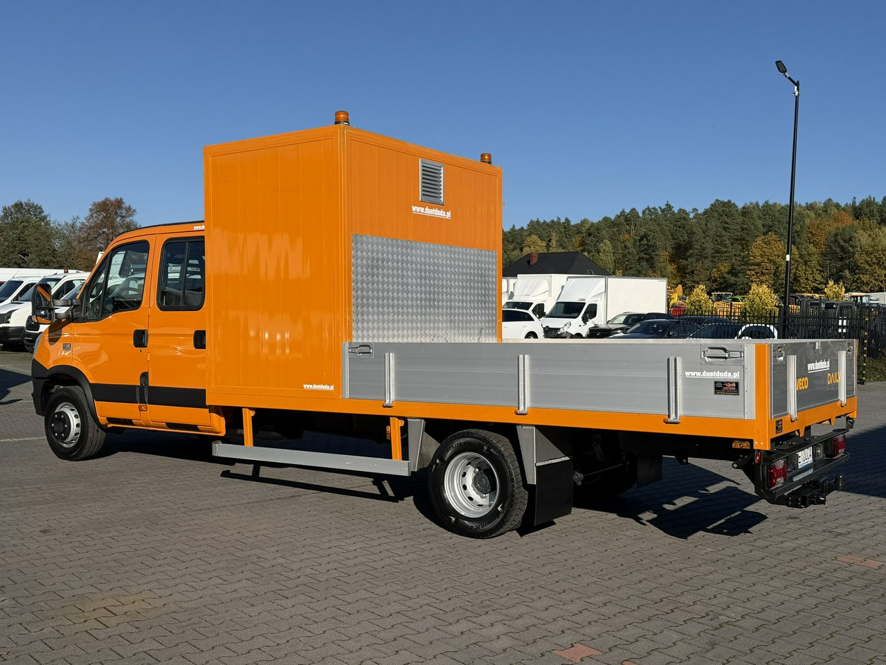Iveco Daily 70C18 V H - Utilitaire plateau, Utilitaire double cabine: photos 3 Iveco Daily 70C18 V H - Utilitaire plateau, Utilitaire double cabine: photos 3