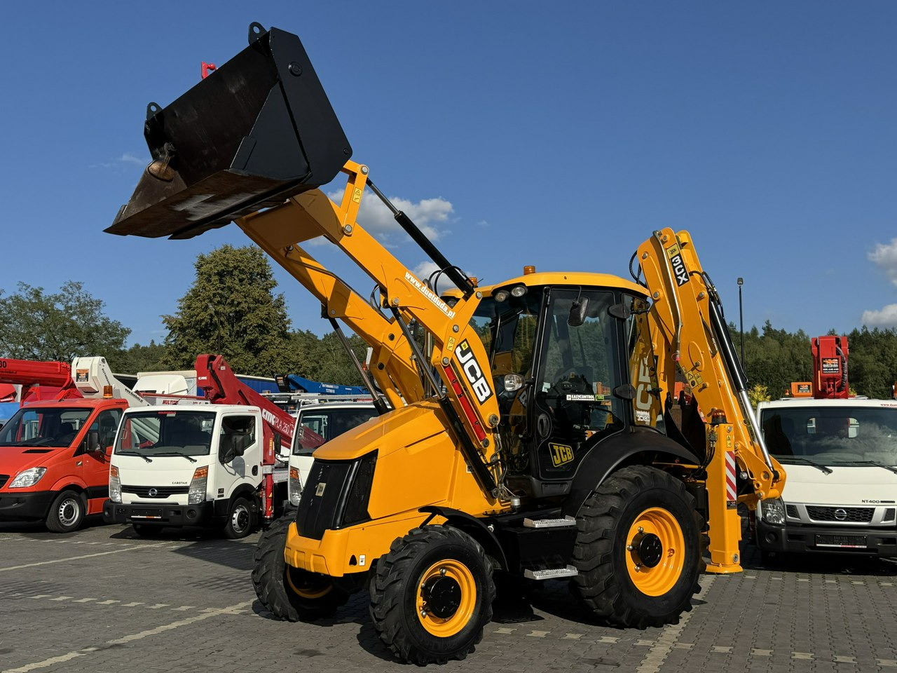 JCB 3CX - Tractopelle: photos 3 JCB 3CX - Tractopelle: photos 3