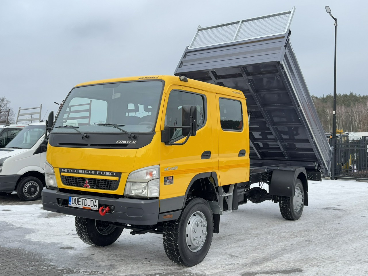 Mitsubishi Canter Fuso 4x4 17C18D 4.9/180KM Wywrotka 3-stronna - Camion benne: photos 3 Mitsubishi Canter Fuso 4x4 17C18D 4.9/180KM Wywrotka 3-stronna - Camion benne: photos 3