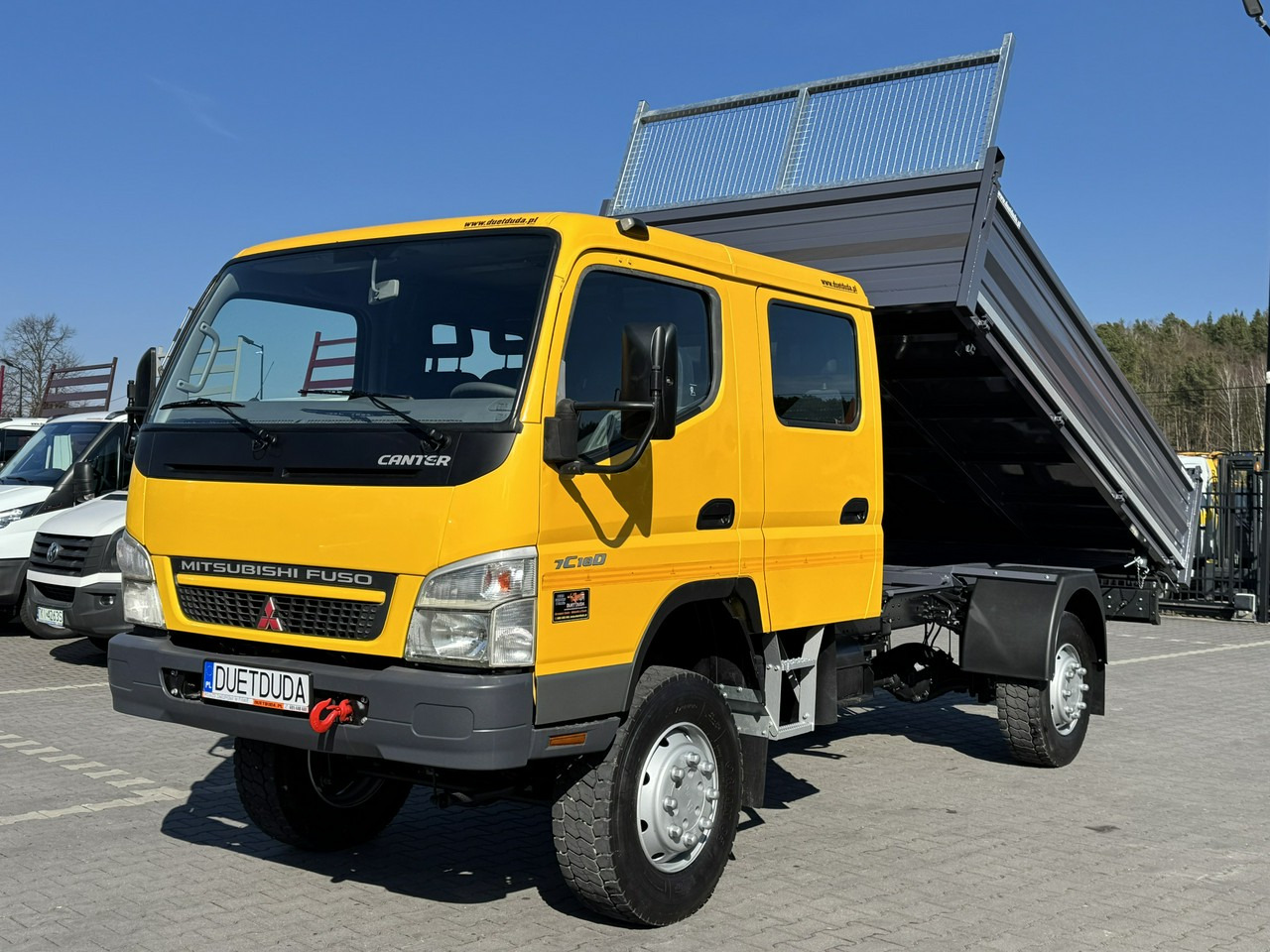 Mitsubishi Canter Fuso 4x4 17C18D 4.9/180KM Wywrotka 3-stronna - Camion benne: photos 3 Mitsubishi Canter Fuso 4x4 17C18D 4.9/180KM Wywrotka 3-stronna - Camion benne: photos 3