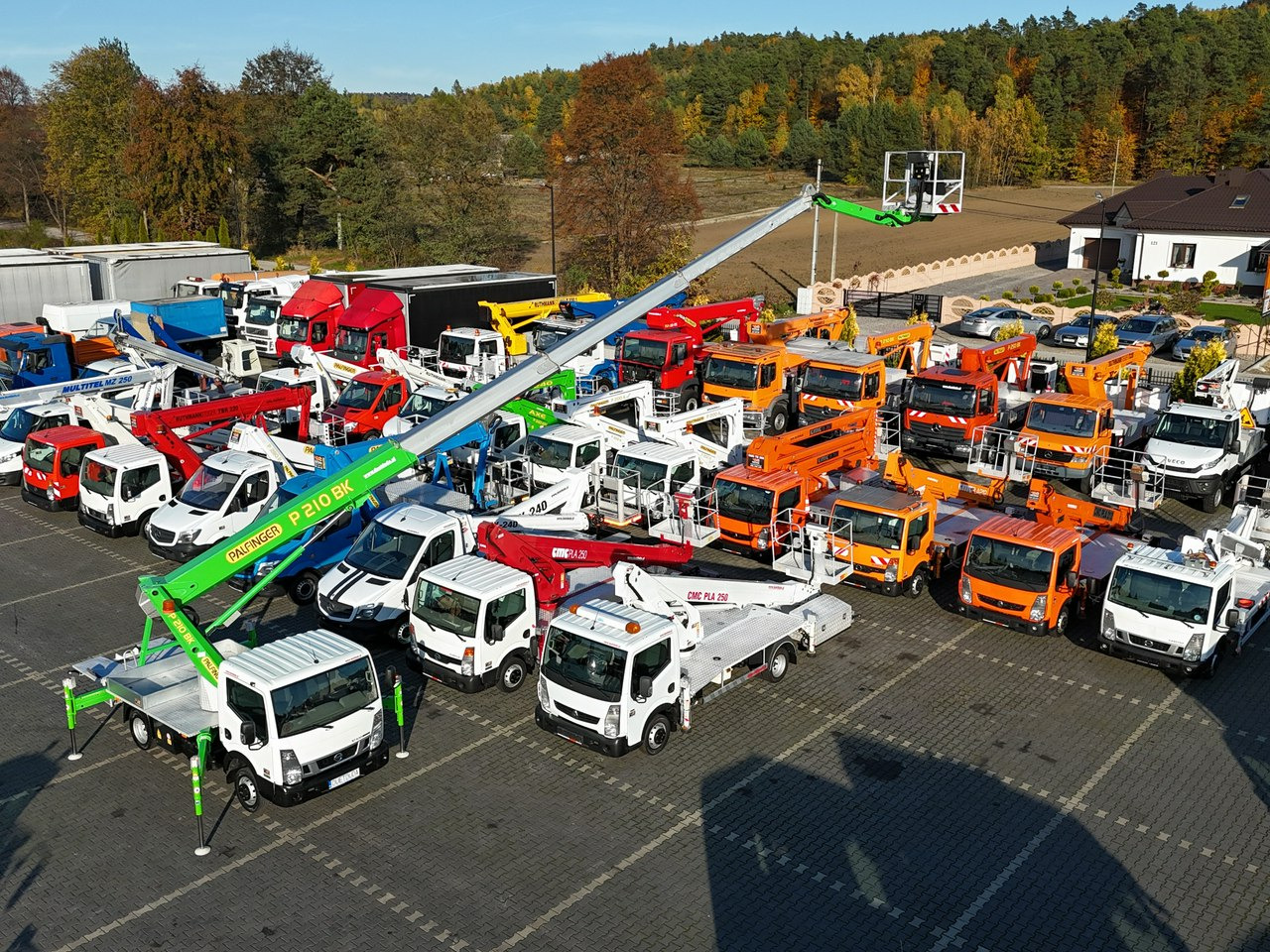 Nissan Cabstar Zwyżka Podnośnik Koszowy PALFINGER P210 BK UDT - Camion avec nacelle: photos 4 Nissan Cabstar Zwyżka Podnośnik Koszowy PALFINGER P210 BK UDT - Camion avec nacelle: photos 4