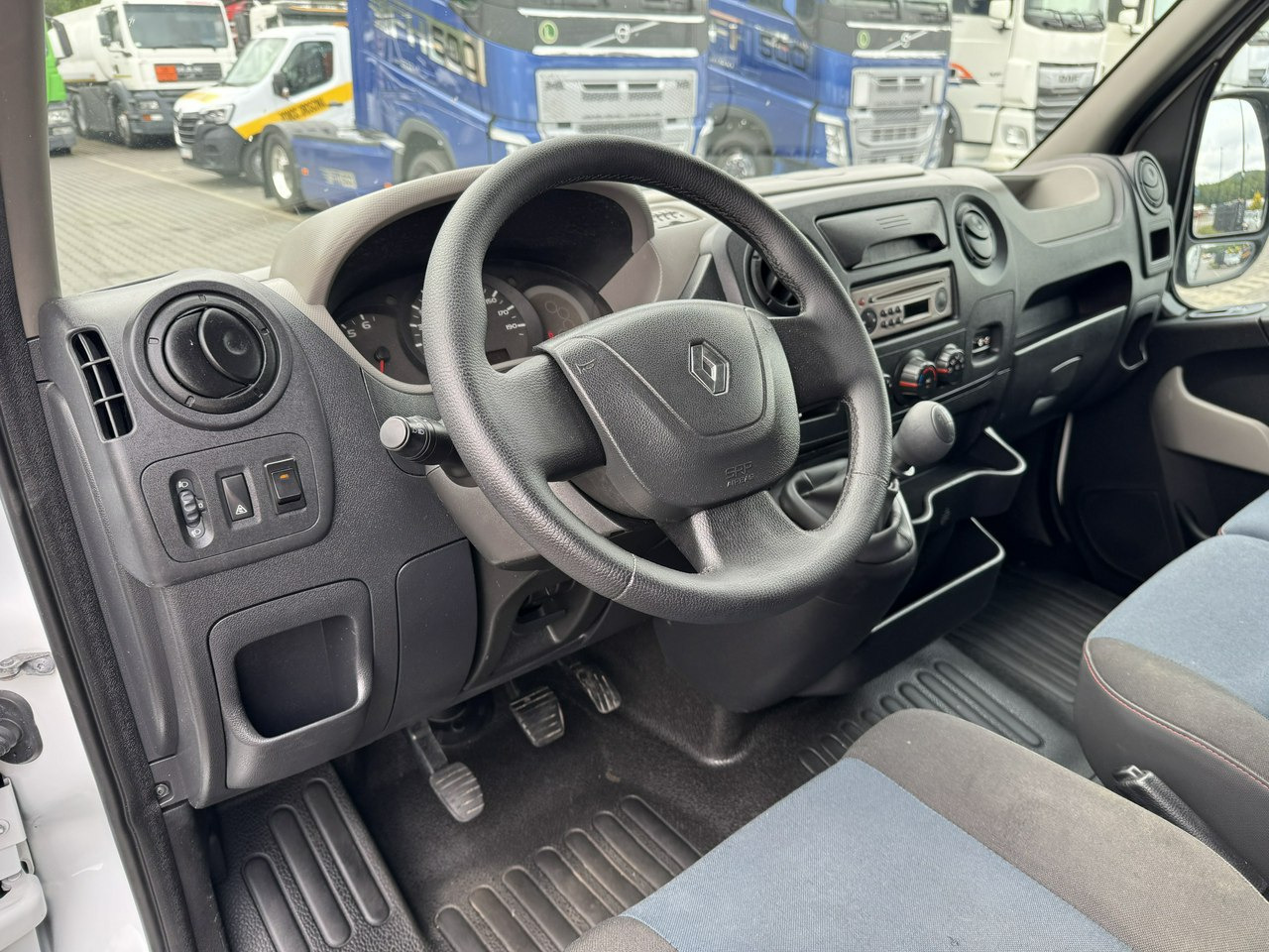 Utilitaire benne Renault Master: photos 25