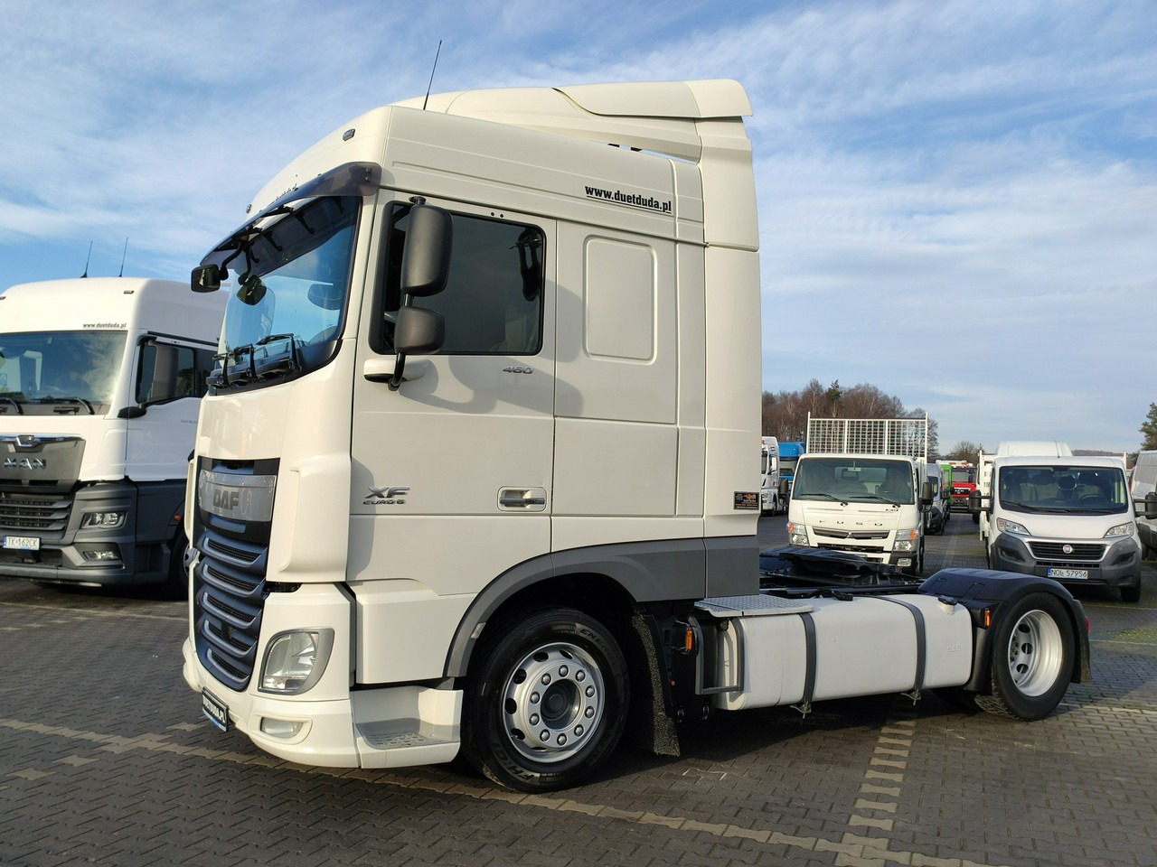 DAF XF 106.460 Euro 6 LowDeck Mega - Tracteur routier: photos 3 DAF XF 106.460 Euro 6 LowDeck Mega - Tracteur routier: photos 3