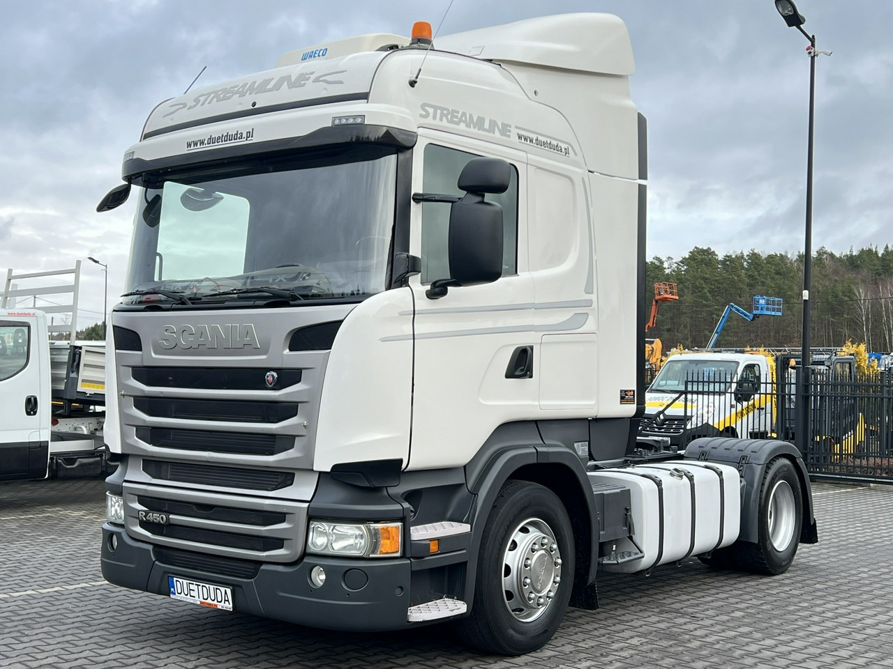 Scania R450 E6 Bez EGR 4x2 Standard - Tracteur routier: photos 1 Scania R450 E6 Bez EGR 4x2 Standard - Tracteur routier: photos 1