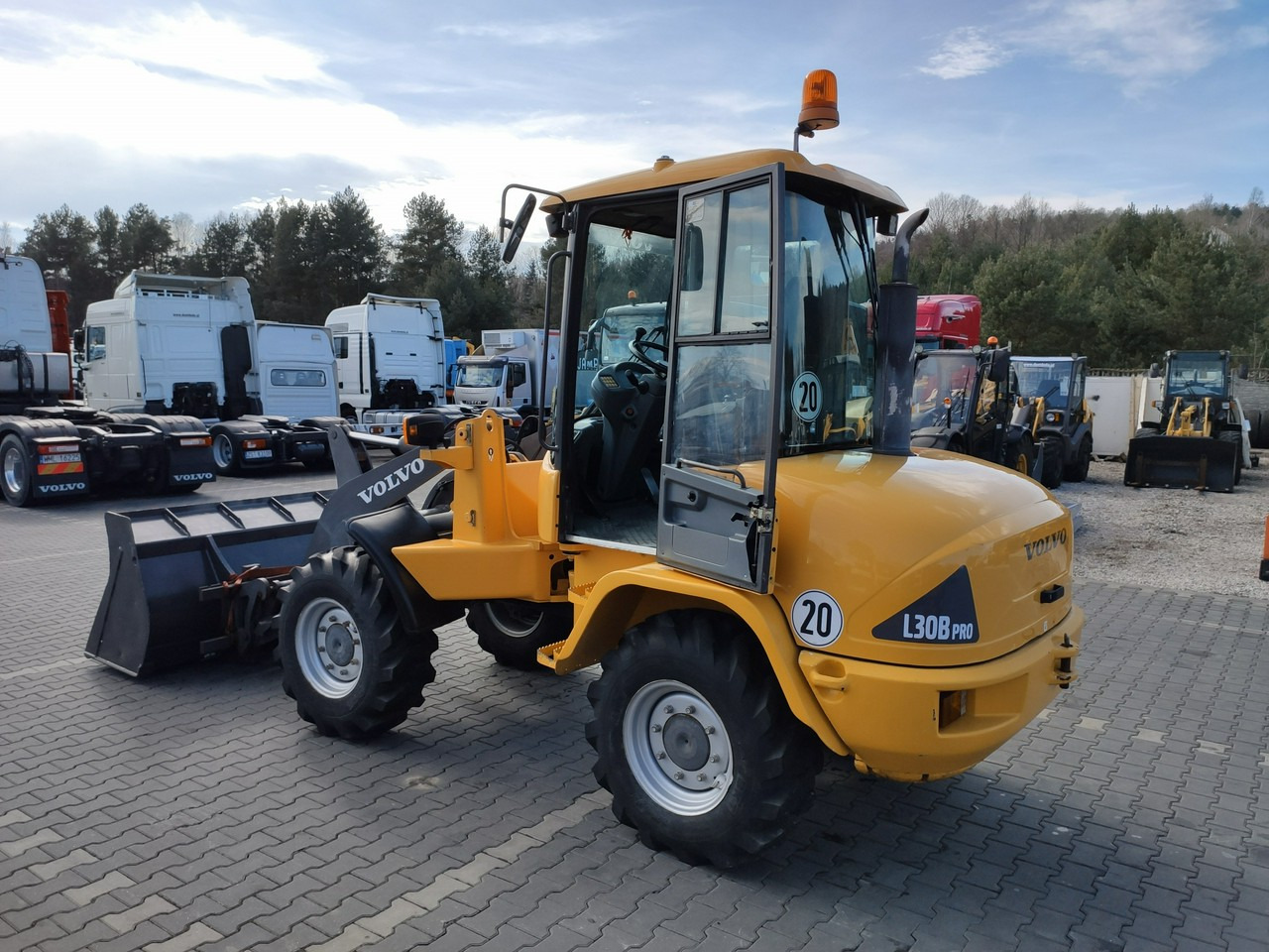 Chargeuse sur pneus Volvo L30B Pro Unikat Stan Tylko 5380 mth: photos 13 Chargeuse sur pneus Volvo L30B Pro Unikat Stan Tylko 5380 mth: photos 13