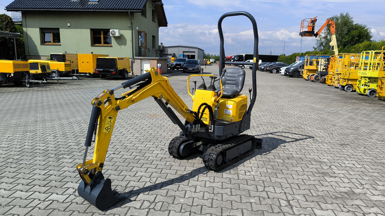 YANMAR SV 08 – 1A(S) - Mini pelle: photos 1 YANMAR SV 08 – 1A(S) - Mini pelle: photos 1
