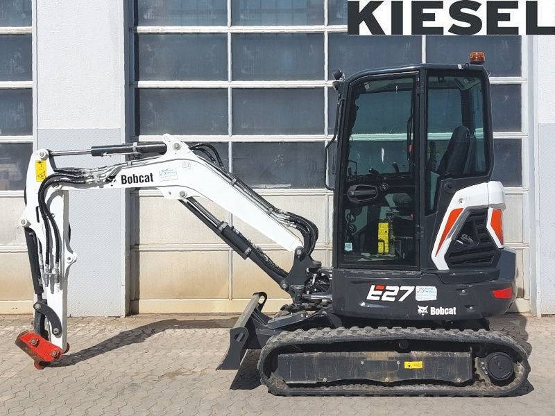 Bobcat E 27 - Mini pelle: photos 1 Bobcat E 27 - Mini pelle: photos 1