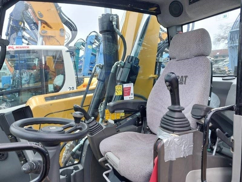 Crédit-bail de Caterpillar M 318 F  Caterpillar M 318 F: photos 10