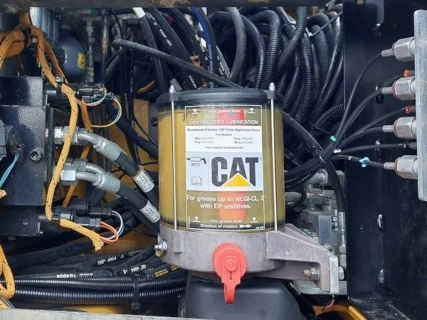 Crédit-bail de Caterpillar M 318 F  Caterpillar M 318 F: photos 9