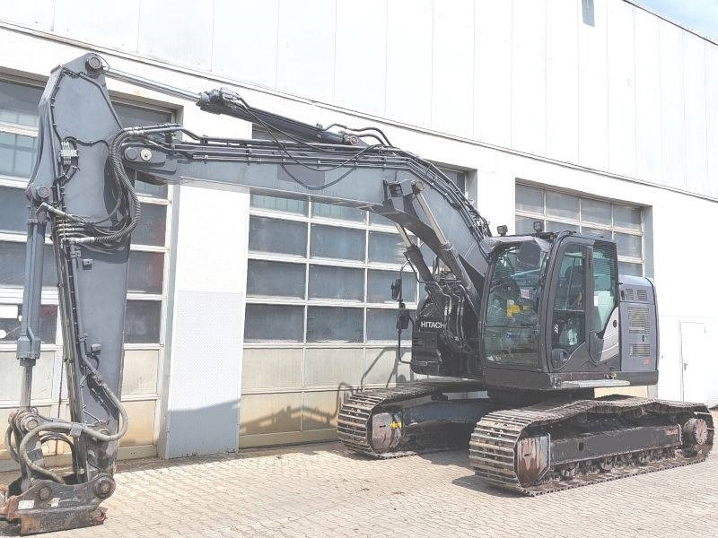 Hitachi ZX 225 US LC-6 - Pelle sur chenille: photos 2 Hitachi ZX 225 US LC-6 - Pelle sur chenille: photos 2