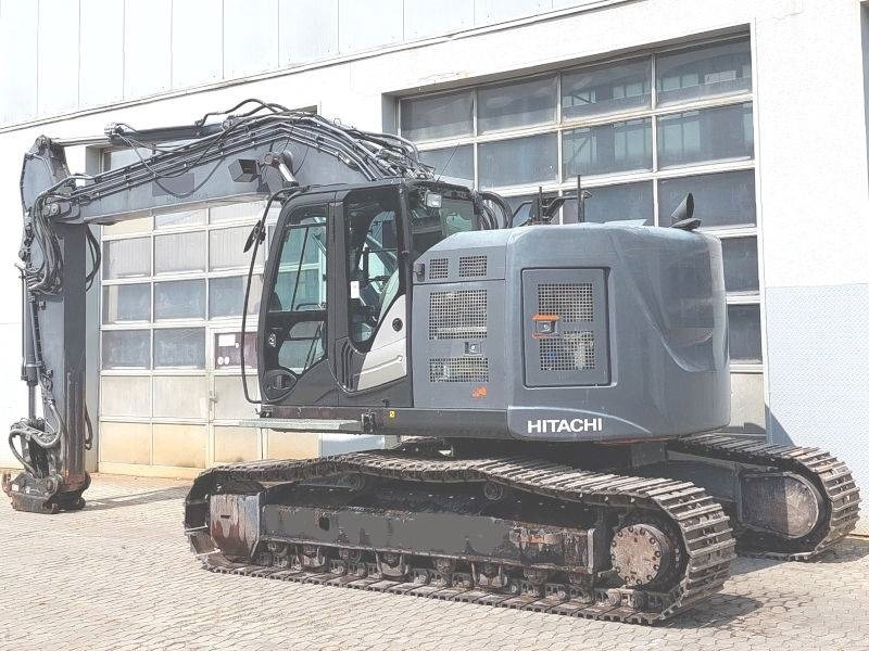 Hitachi ZX 225 US LC-6 - Pelle sur chenille: photos 3 Hitachi ZX 225 US LC-6 - Pelle sur chenille: photos 3