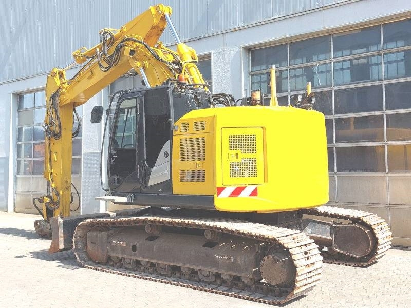Hitachi ZX 225 US LC-6 - Pelle sur chenille: photos 3 Hitachi ZX 225 US LC-6 - Pelle sur chenille: photos 3