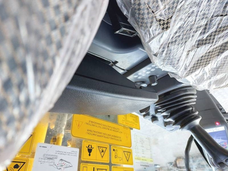 Pelle sur chenille Hitachi ZX 490 LCH-6: photos 11 Pelle sur chenille Hitachi ZX 490 LCH-6: photos 11