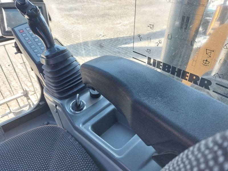 Pelle sur chenille Liebherr R 956 LC: photos 14 Pelle sur chenille Liebherr R 956 LC: photos 14