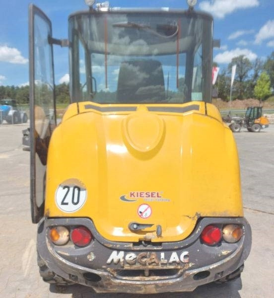 Mecalac AX 1000 - Chargeuse sur pneus: photos 3 Mecalac AX 1000 - Chargeuse sur pneus: photos 3