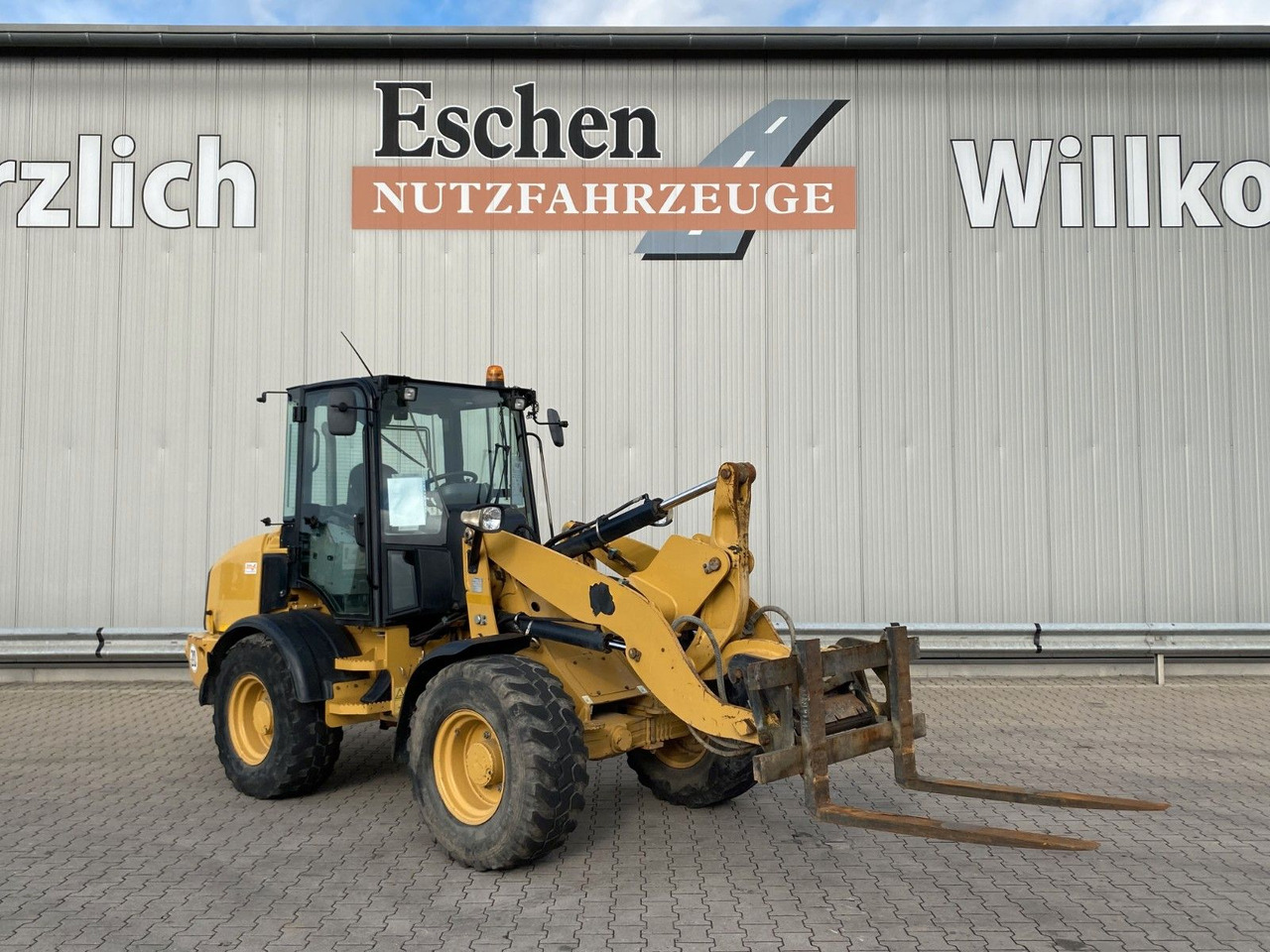 Chargeuse sur pneus CAT 908 M | 55kw*Gabel + Schaufel: photos 8