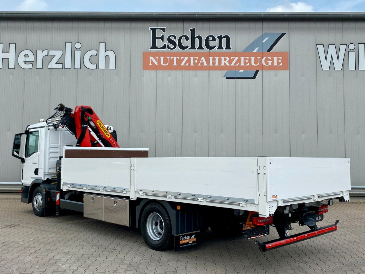 MAN TGL 12.220 | Palfinger PK 9.501*5+6. Kreis*Navi - Camion plateau, Camion grue: photos 3 MAN TGL 12.220 | Palfinger PK 9.501*5+6. Kreis*Navi - Camion plateau, Camion grue: photos 3