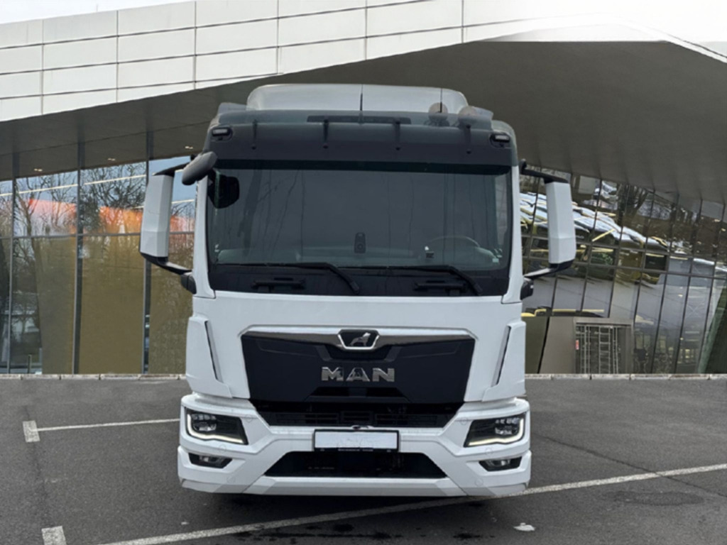 Camion fourgon MAN TGL 8.220 4x2 BL: photos 8