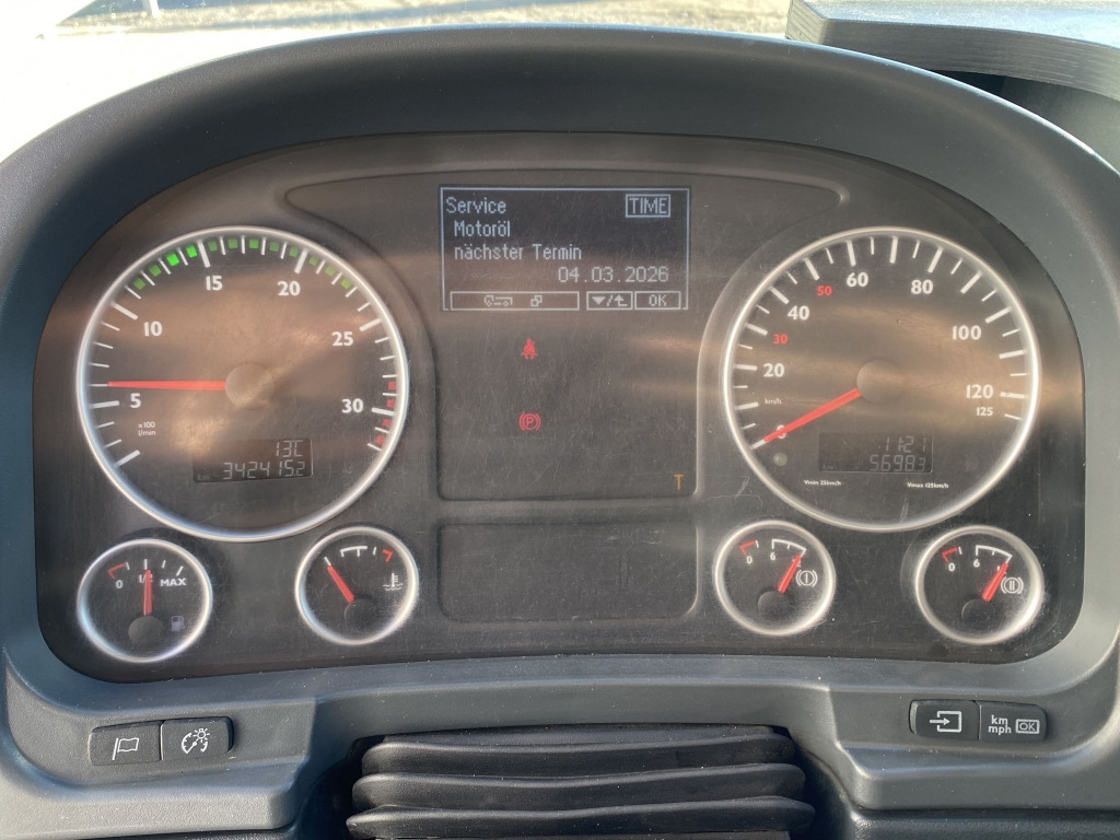 Camion plateau, Camion grue MAN TGM 15.290 4x2 BL / HIAB Faltkran: photos 28