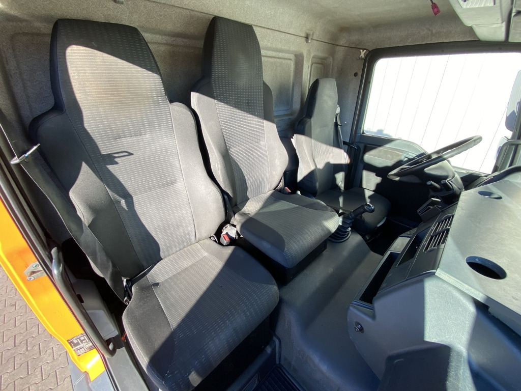 Camion plateau, Camion grue MAN TGM 15.290 4x2 BL / HIAB Faltkran: photos 20