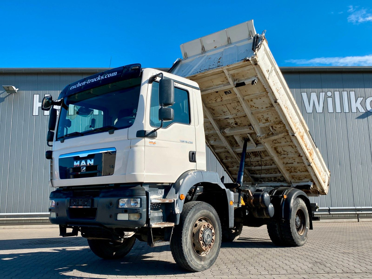 MAN TGM 18.290 4x4 | MEILLER*AHK*Oel*Blatt*1.Hand - Camion benne: photos 2 MAN TGM 18.290 4x4 | MEILLER*AHK*Oel*Blatt*1.Hand - Camion benne: photos 2