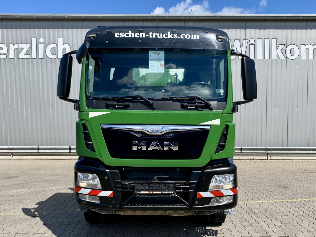Camion malaxeur MAN TGS 32.360 8x4 BB / 9 m³ Stetter-Aufbau: photos 8